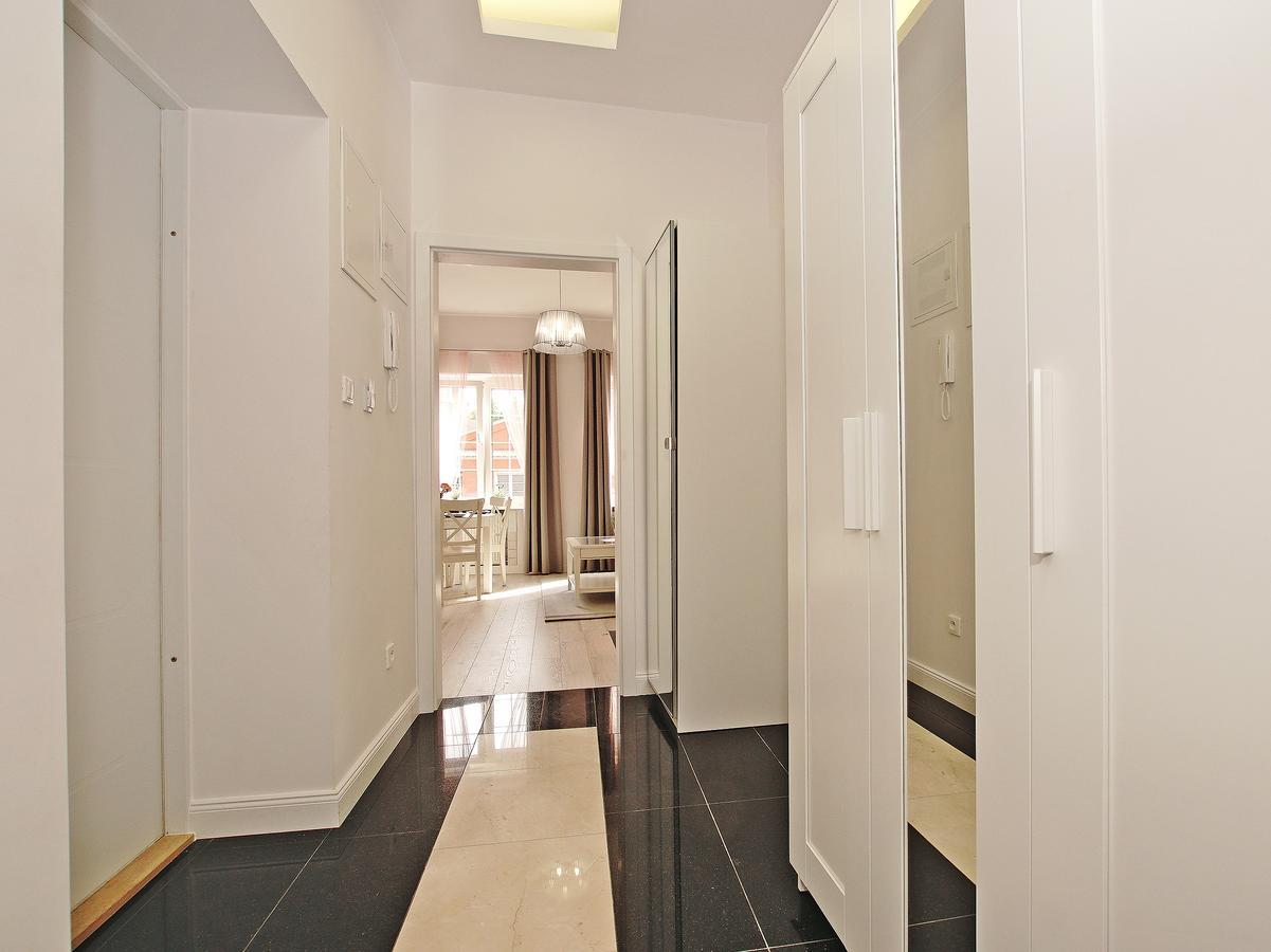 Apartment Kameralny Dluga 50 *